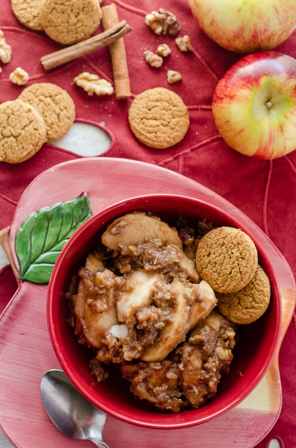 Slow Cooker Apple Gingerbread Crumble | A holiday twist on a popular dessert for a crowd, this slow cooker apple crumble combines orchard sweetness with the warm spiciness of gingerbread.