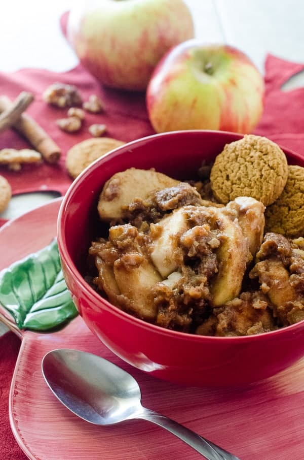 Slow Cooker Apple Gingerbread Crumble | A holiday twist on a popular dessert for a crowd, this slow cooker apple crumble combines orchard sweetness with the warm spiciness of gingerbread. 