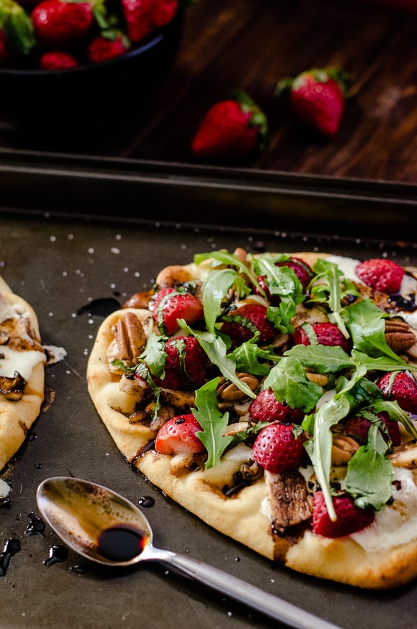 Strawberry Balsamic Chicken Flatbread | Hearty flatbread, fresh grilled chicken, toasted pecans, and a simple strawberry caprese make this recipe delicious & healthy - a favorite worth repeating in your meal plan! 