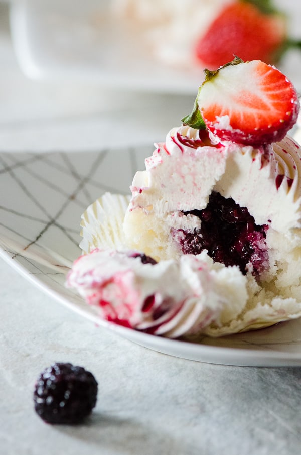 Vanilla Cupcake recipe with Red Wine Berries