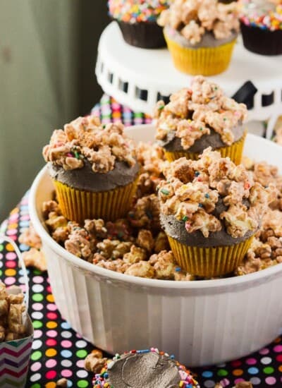 Cookie Butter Popcorn Cupcakes | The simplicity of cupcakes + the intrigue of cookie butter + the whimsy of popcorn = one unique and tasty dessert that's perfect for any celebration!