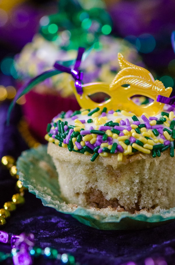 King Cake Cupcakes - The Crumby Kitchen