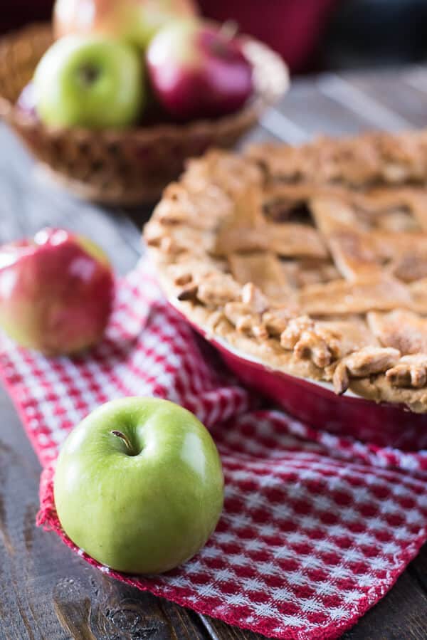 Nana's Apple Pie • The Crumby Kitchen
