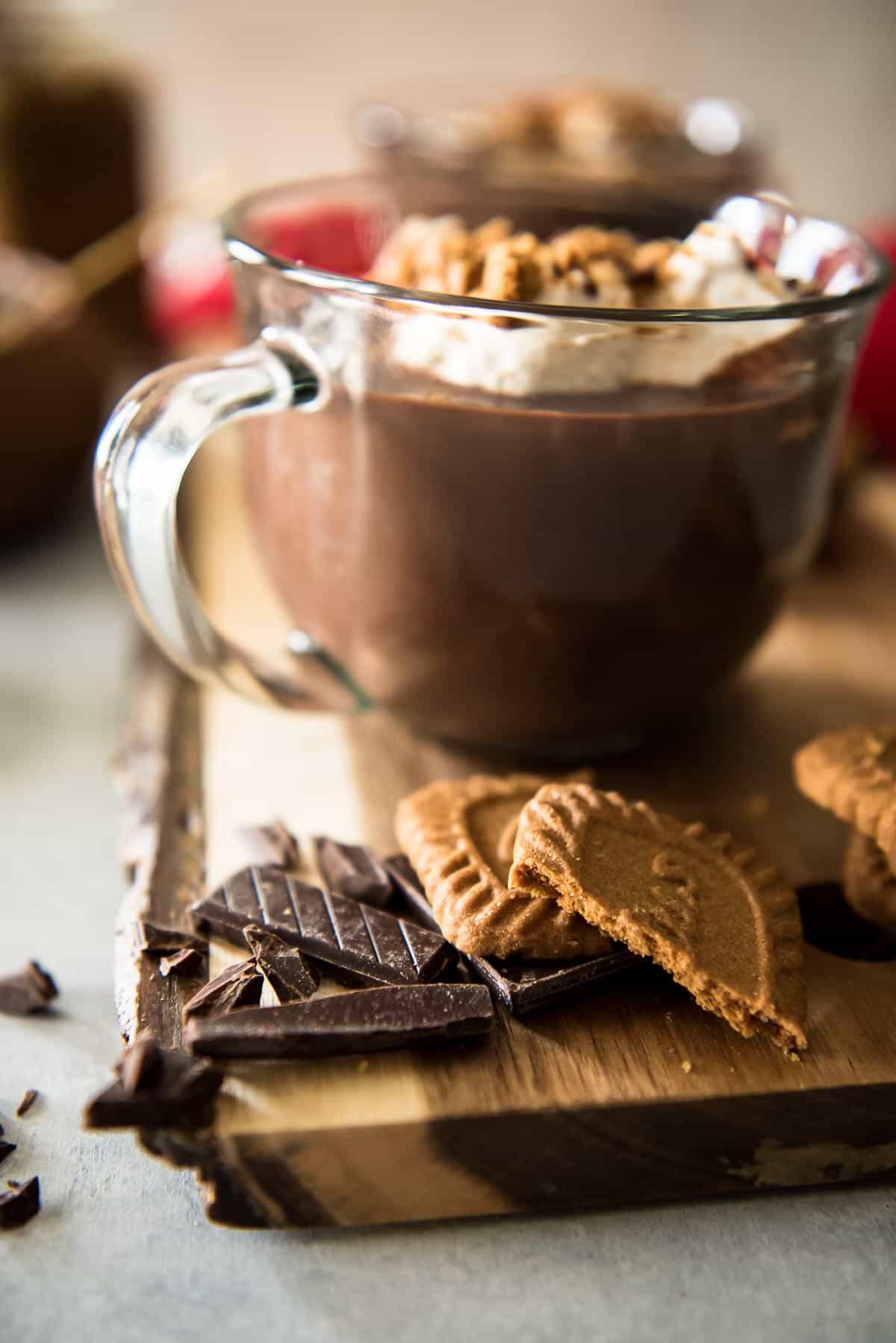 Cookie Butter Hot Chocolate • The Crumby Kitchen