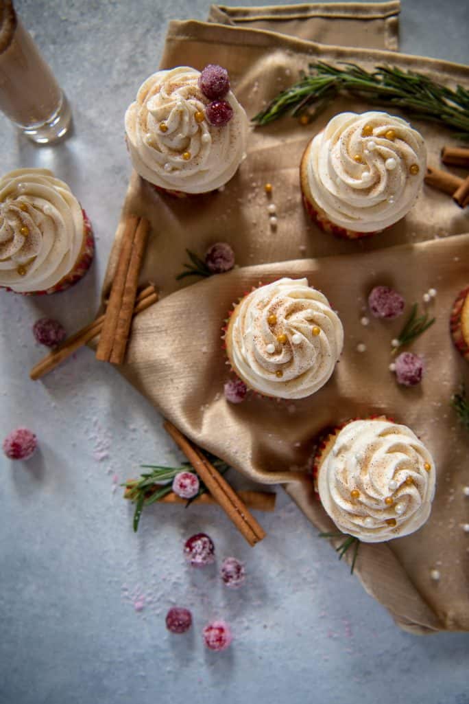 Horchata Cupcakes with Cinnamon Buttercream