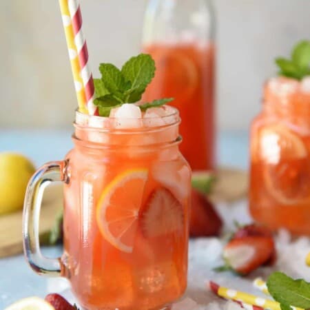 Fresh Strawberry Mint Lemonade