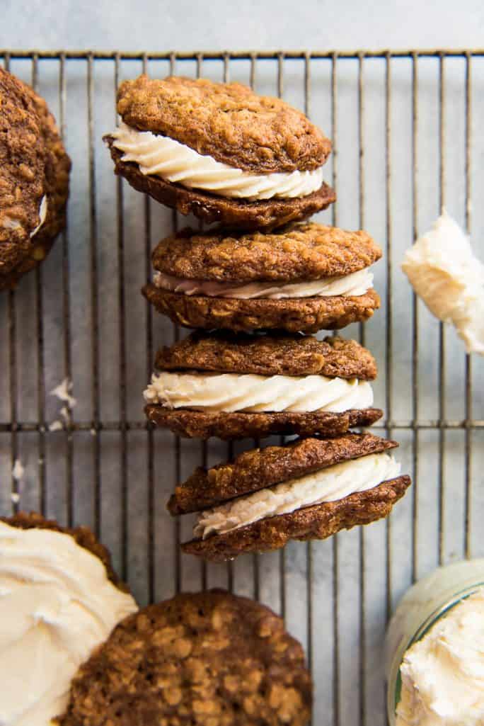 Homemade Oatmeal Cream Pies • The Crumby Kitchen