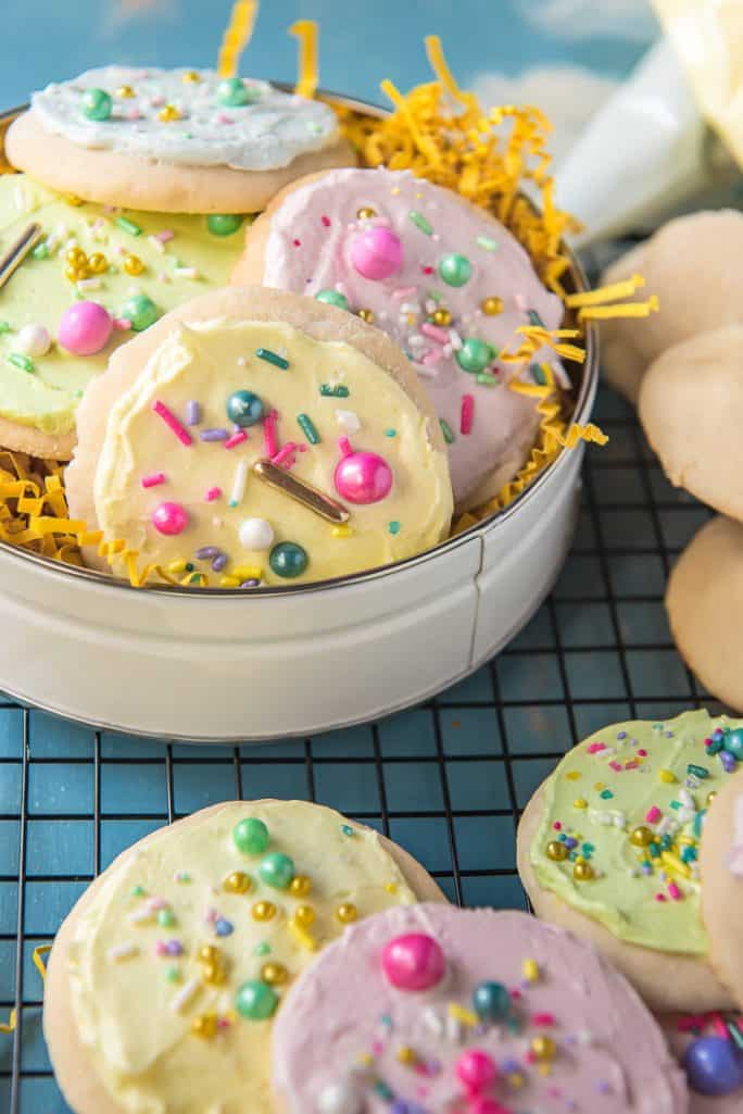 Soft Lofthouse Cookies with Frosting in tin